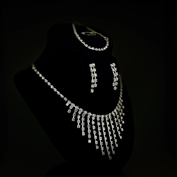 Costume Jewelry for Pageants, Bridal Party, or Everyday wear - Picture 2 of 2